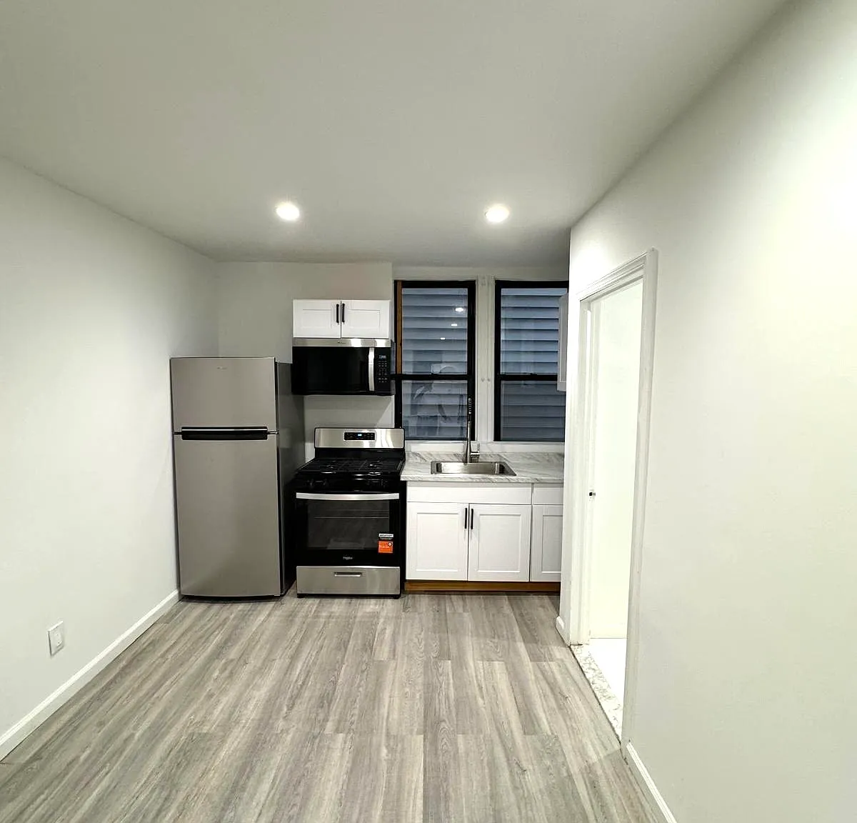 2 bed, $2,150 — Photo 1