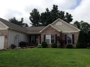 20 Lowery Estates Ct, Florissant, MO 63031