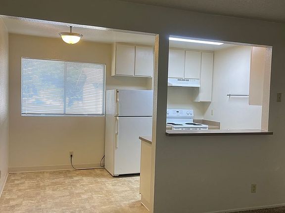 5th image of 3503 Churn Creek Rd #12