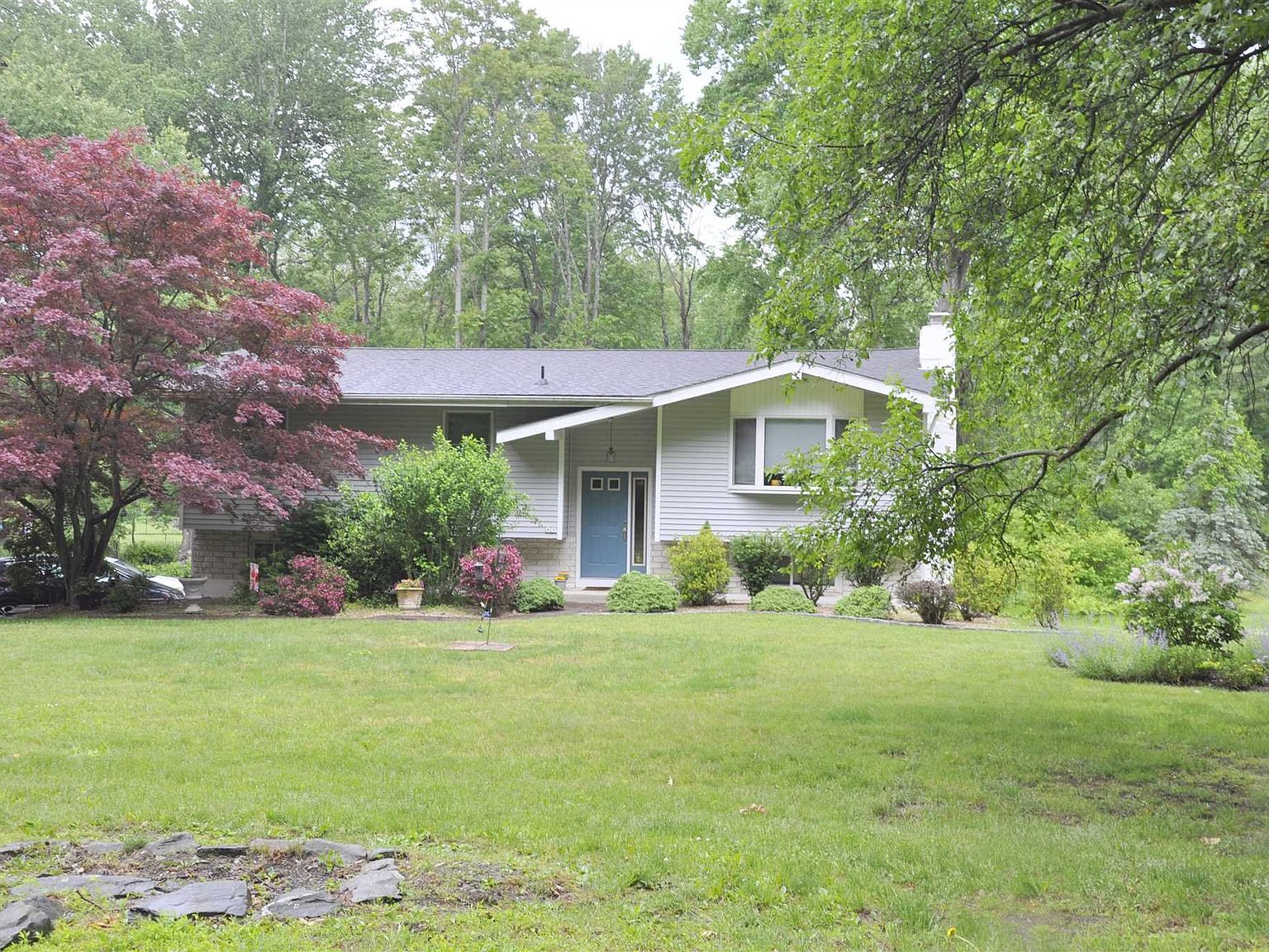 41 Roosevelt Rd, Hyde Park, NY 12538 Zillow