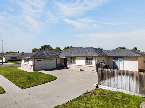 (undisclosed Address), Salinas, CA 93901