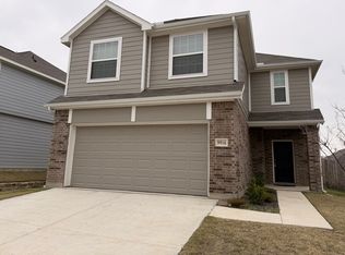 9916 Dynamics Dr, Fort Worth, TX 76131