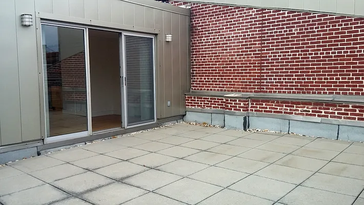 Rented by The Durst Organization | media 26