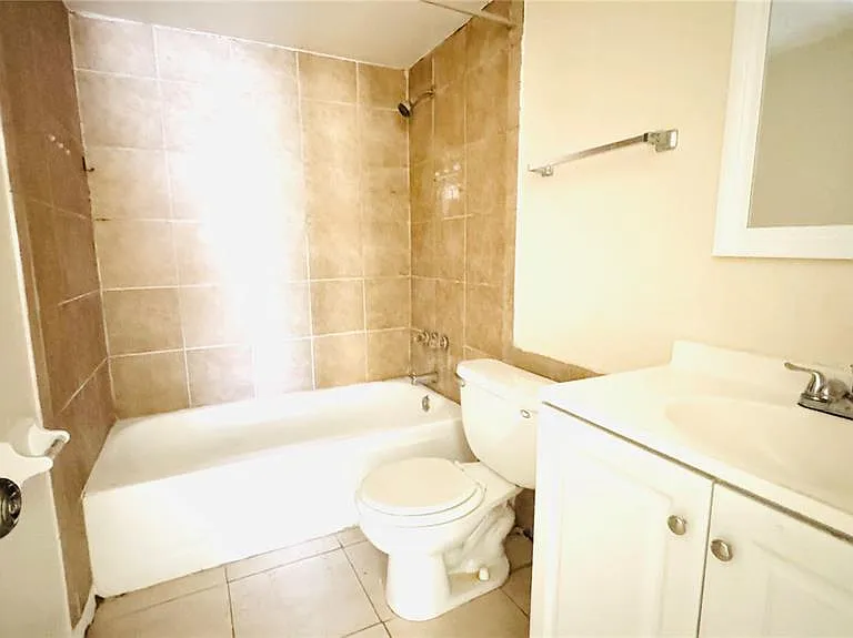 2777 L B McLeod Rd #2777-A — Photo 8
