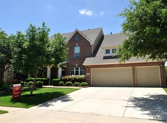 4th image of 949 Water Oak Dr