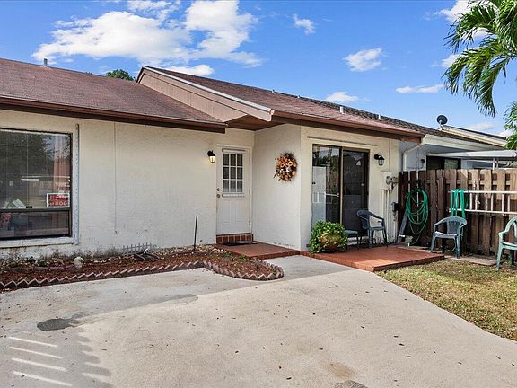 3rd image of 5578 Biscayne Drive