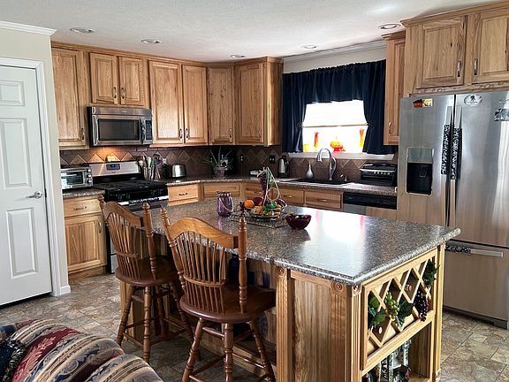 4th image of 124 Woodcreek Blvd #13