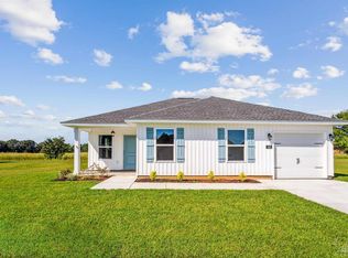 160 Saint Stephens Ct, Atmore, AL 36502