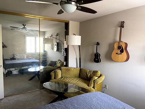 3rd image of 130 Coolspring Ct