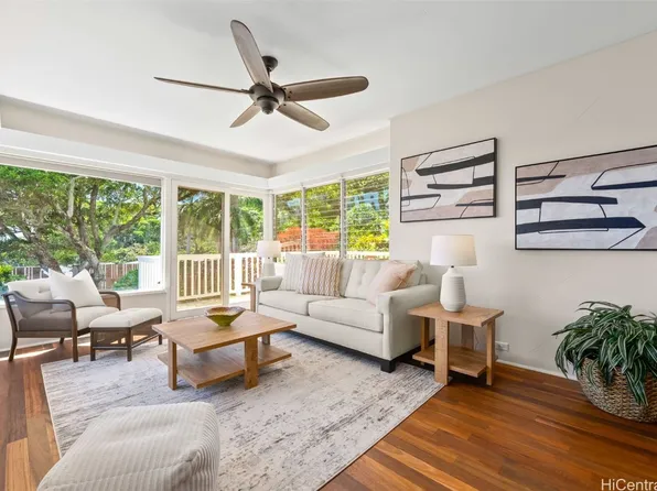 2015C Round Top Dr, Honolulu, HI 96822