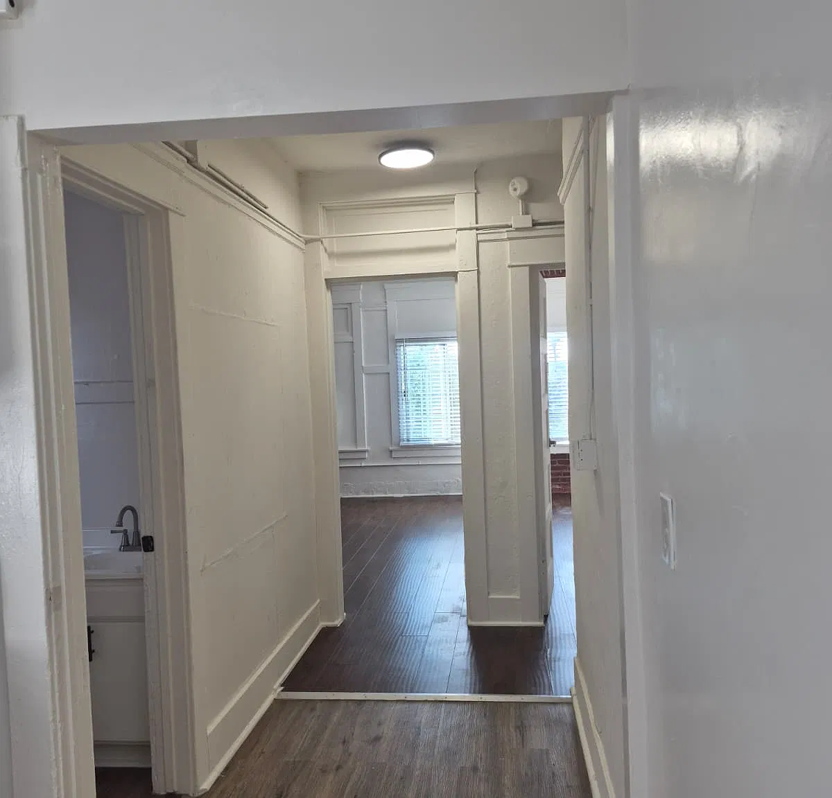 1 bed, 650 sqft, $1,950 — Photo 2