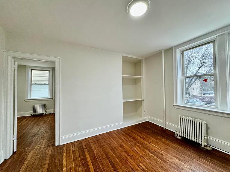 197 Lafayette Pl #C3 — Photo 3