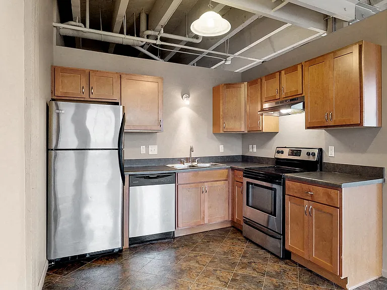 L15 Lofts — Photo 53
