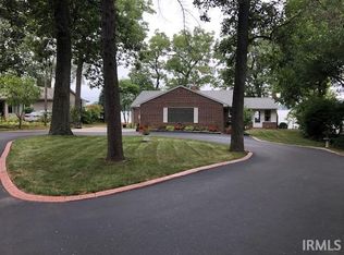 3120 Country Club Dr E, Rochester, IN 46975