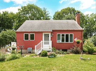 15 Thistledale Rd, Wakefield, MA 01880