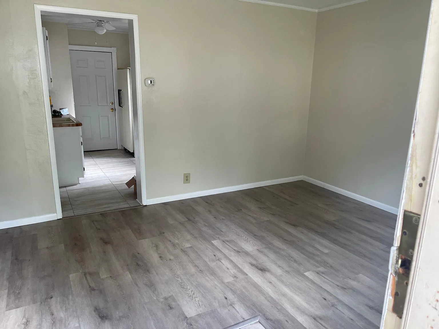 420 38th Street Pl — Photo 1