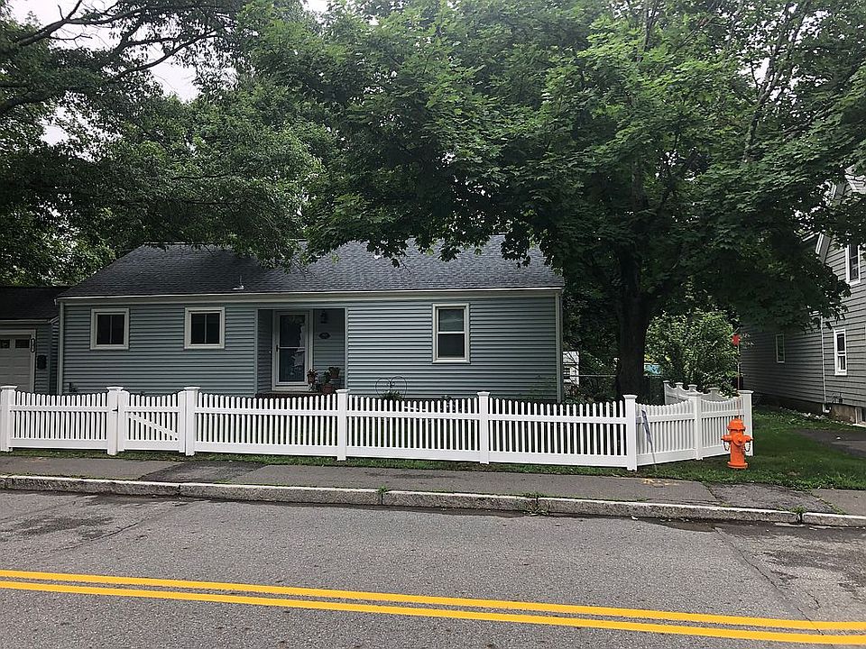 2nd image of 101 Pleasant St