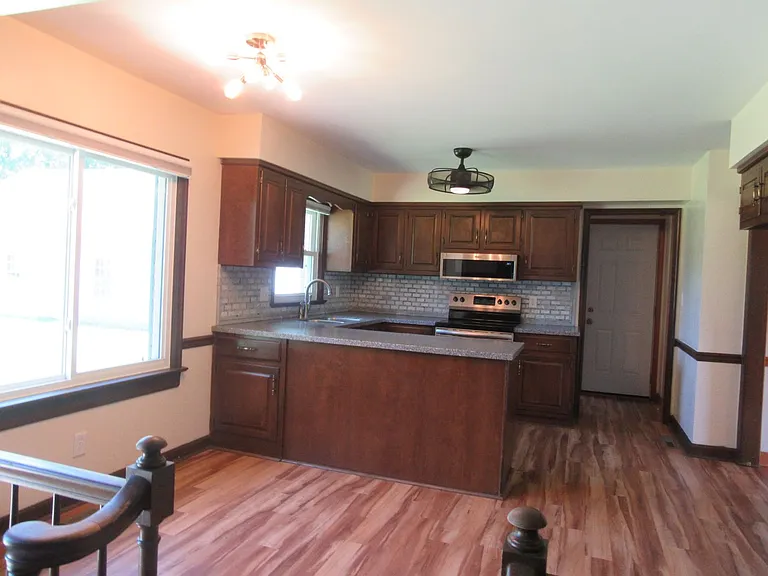 1055 Shillelagh Rd — Photo 5