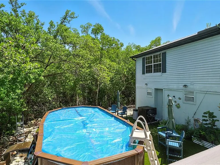 936 Panther Creek Ln #2 — Photo 20