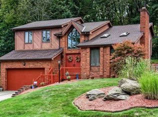 392 Richard Rd, Wexford, PA 15090