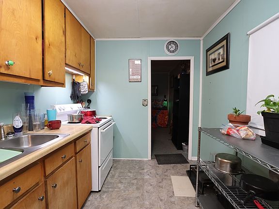 3rd image of 206 Bland Ave