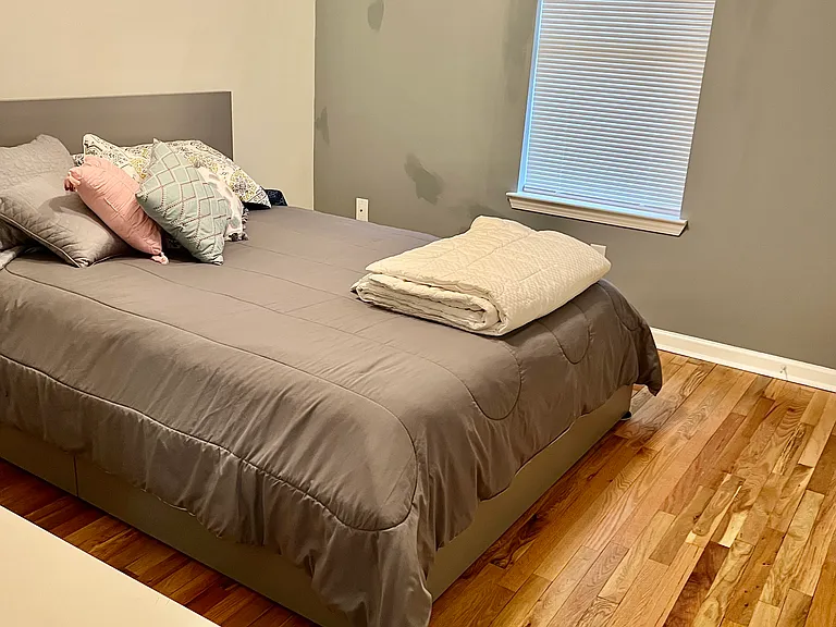 300 Landing Dr — Photo 4