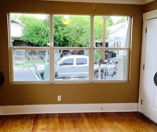 3rd image of 916 Cecelia St