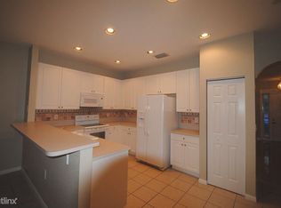2193 NW 73rd Ter, Pembroke Pines, FL 33024