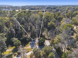 48 Ridge Rd, Beaufort, SC 29907