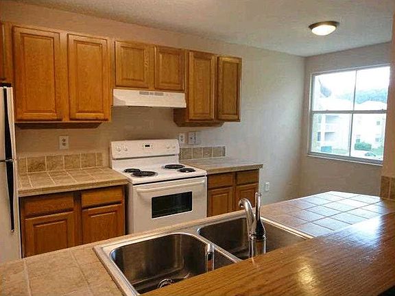 3rd image of 4644 NW 97th Pl #247