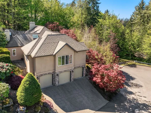 17247 SE 54th Pl, Bellevue, WA 98006