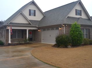 1836 Forrest Pointe Dr, Auburn, AL 36830