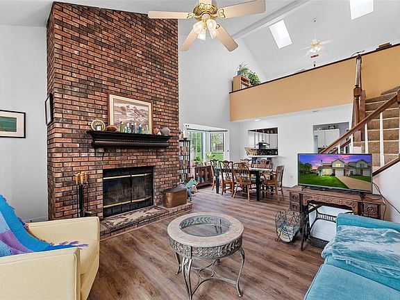 3rd image of 1240 Monaco Ln #1
