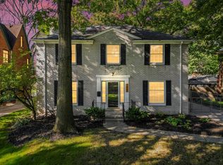 1421 Buckingham Rd, Grosse Pointe Park, MI 48230