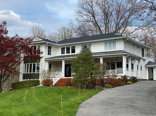 2068 Quaker Ridge Rd, Croton On Hudson, NY 10520