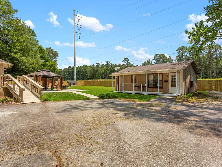 931 Highway 92 N — Photo 50