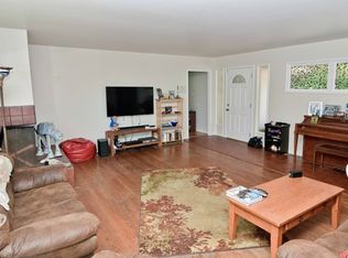 15 Monte Vista Rd, Orinda, CA 94563