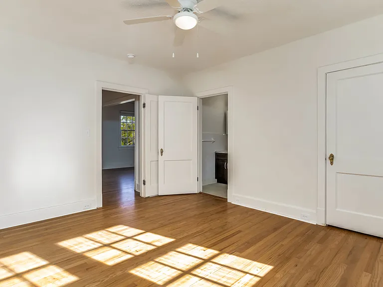 1515 E Lakeview Ave #D — Photo 10