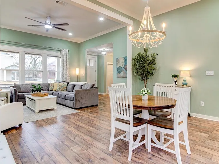 3206 S Izard St — Photo 10