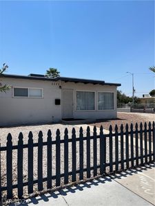 2212 E Oakey Blvd, Las Vegas, NV, 89104