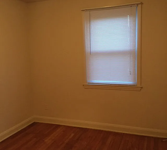 5813 Chinquapin Parkway2nd Loop — Photo 3