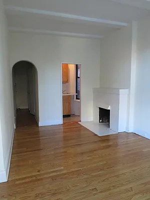 Rented by Lara Group | media 22