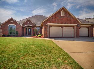 8712 NW 105th Ter, Oklahoma City, OK 73162