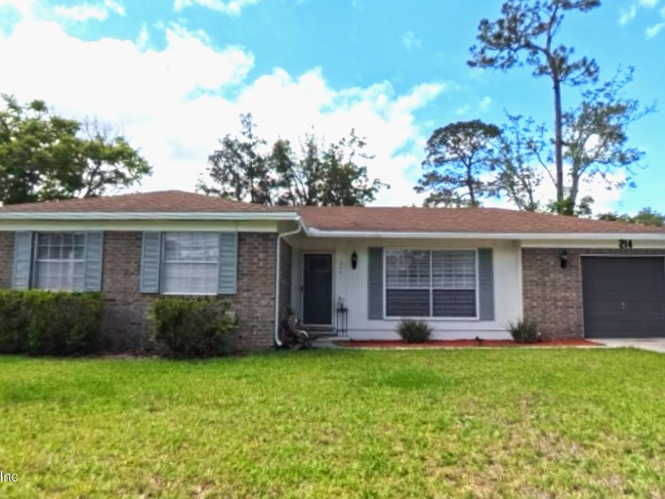 1st image of 214 E TEAKWOOD Circle
