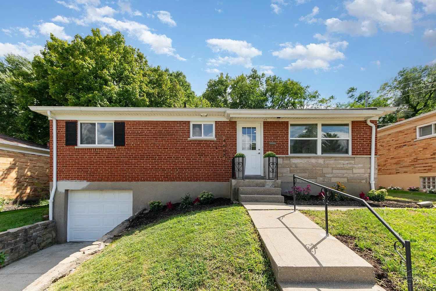 4667 Shady Lawn Ter photo 1