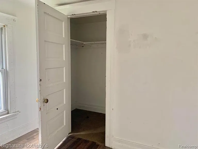 81 N Lynn Ave — Photo 20