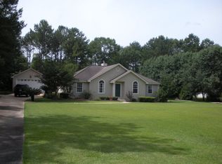 205 River Chase Dr, Bainbridge, GA 39819