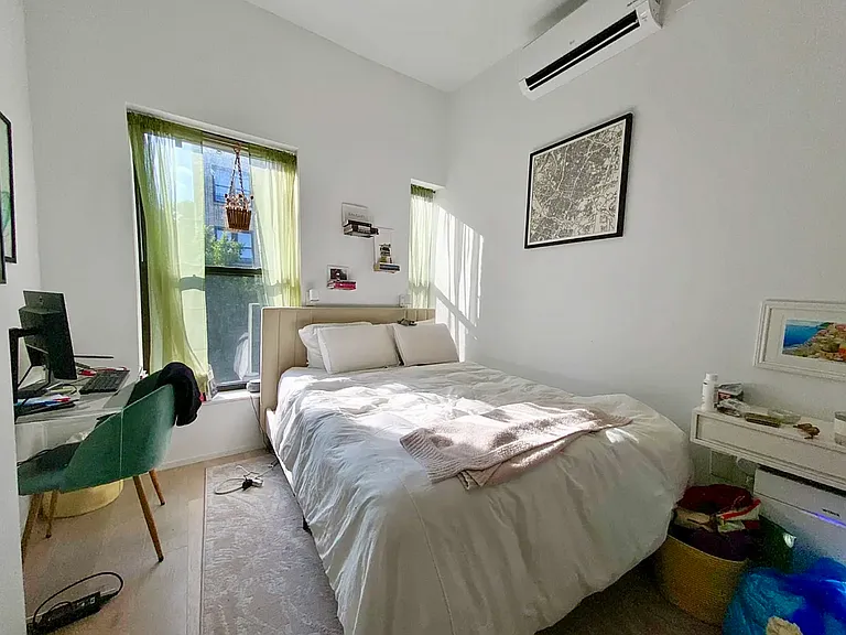 303 Bedford Ave #2 — Photo 1