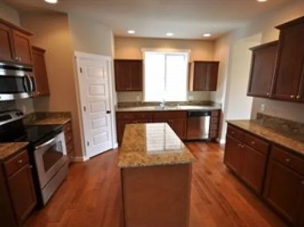 3002 31st Ave NW, Olympia, WA 98502