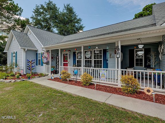 2nd image of 4916 Robinwood Drive NE